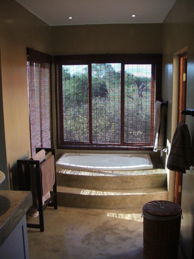 Leadwood Lodge Hoedspruit Exterior photo