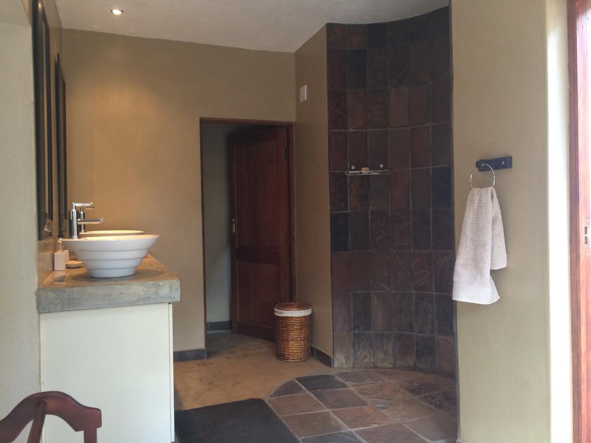 Leadwood Lodge Hoedspruit Exterior photo